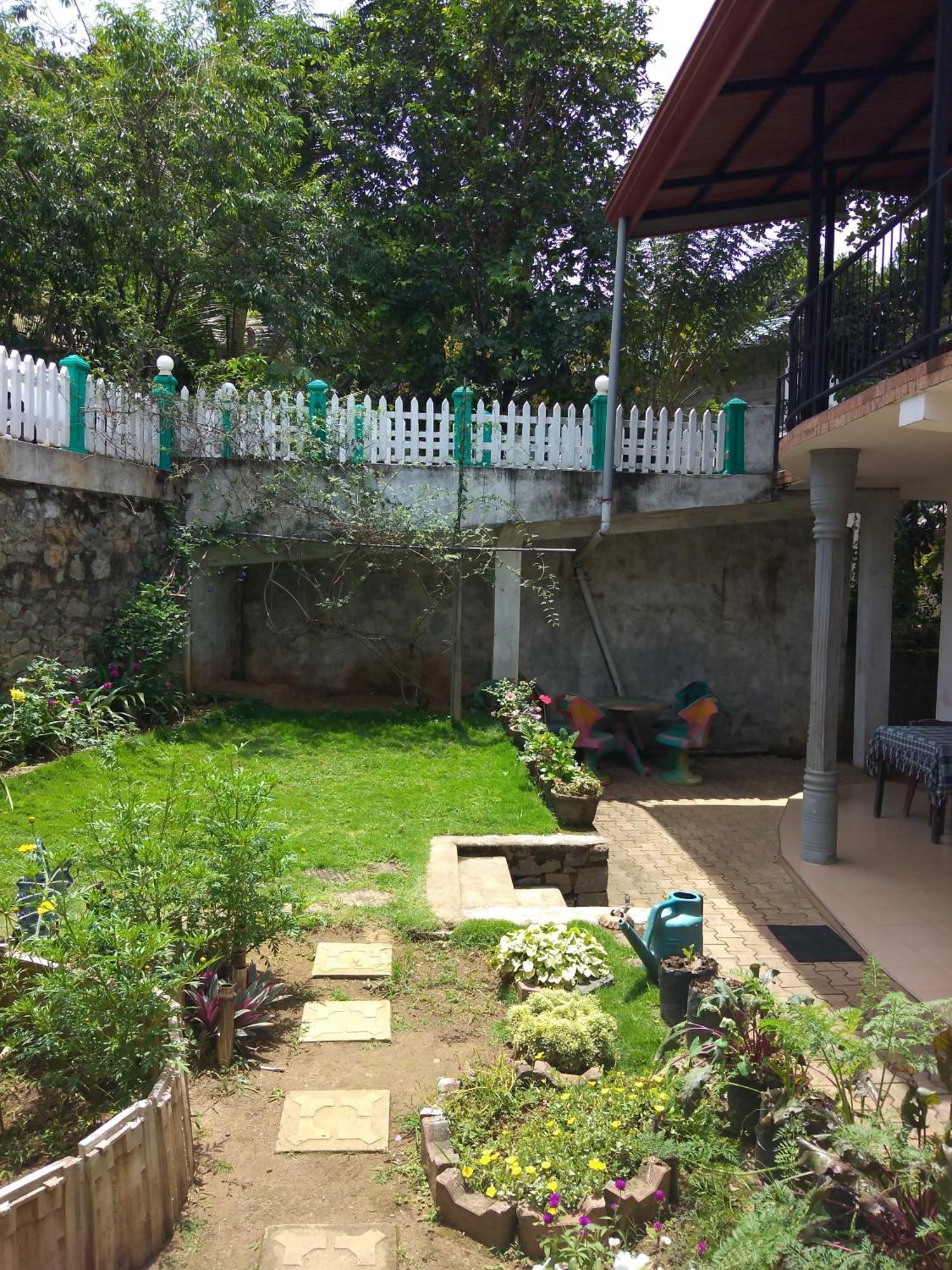 Jasmine Garden Inn Ella Esterno foto