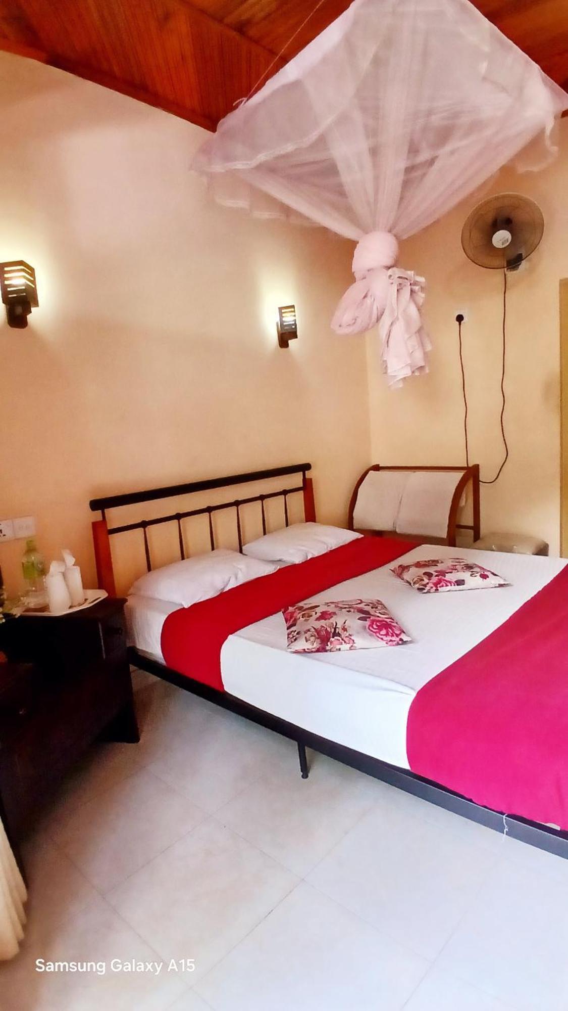 Jasmine Garden Inn Ella Esterno foto