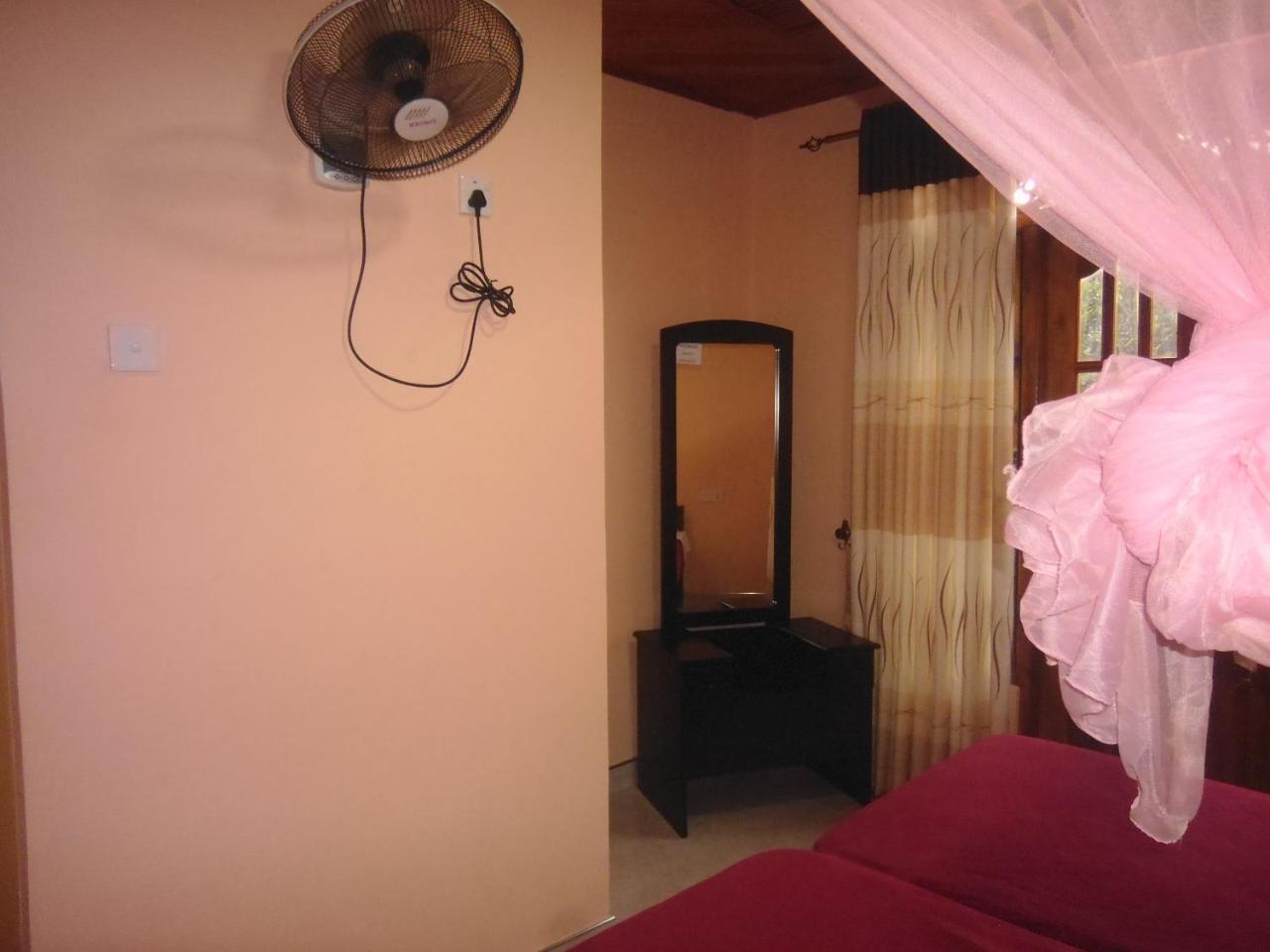 Jasmine Garden Inn Ella Esterno foto